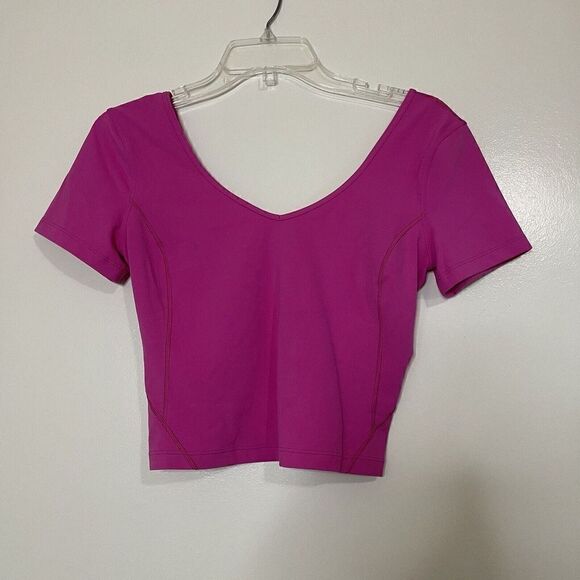 LULULEMON Hot pink v neck short sleeve cropped shirt size 4 - Picture 1 of 4